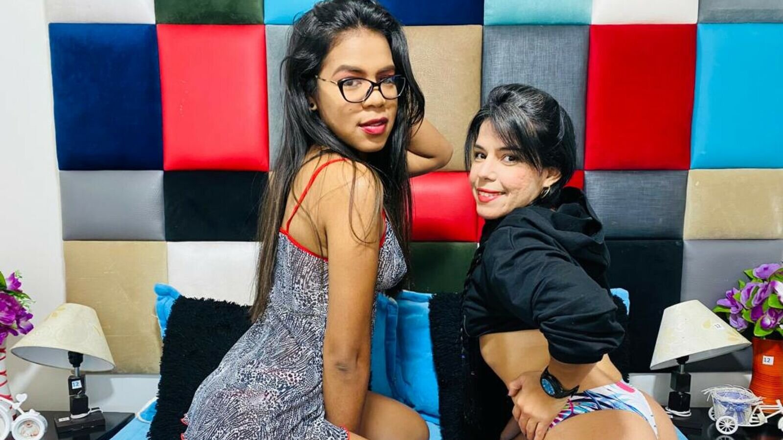AlisonAndViviana