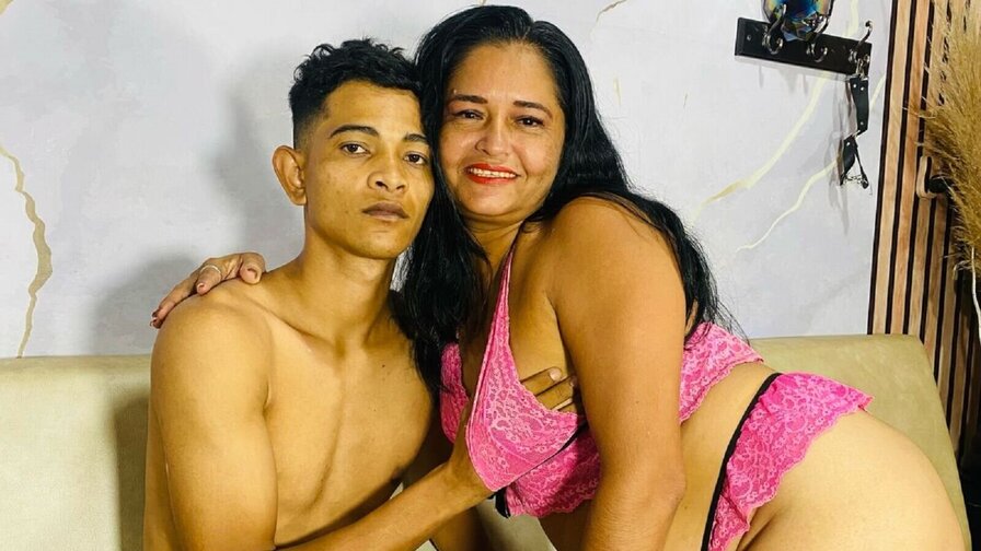 SaimonAndVela