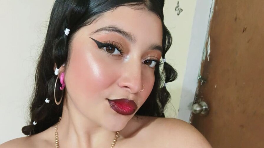 EvelynJey